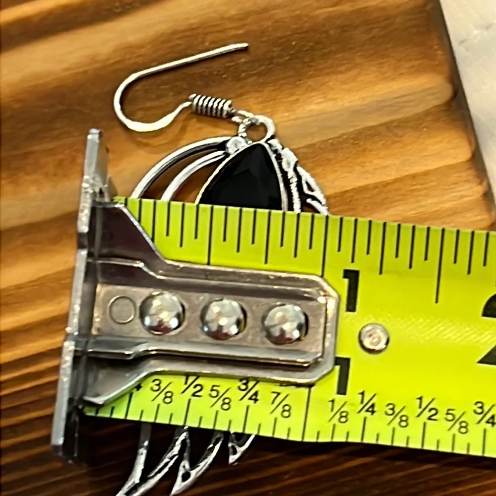#107 Black Onyx Wings 🪽 Handcrafted Earrings NWOT - Picture 10 of 13